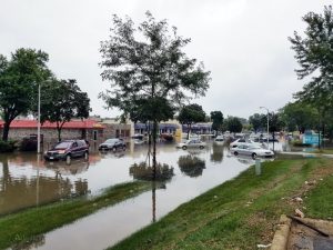 Commercial Restoration Companies helping with flood